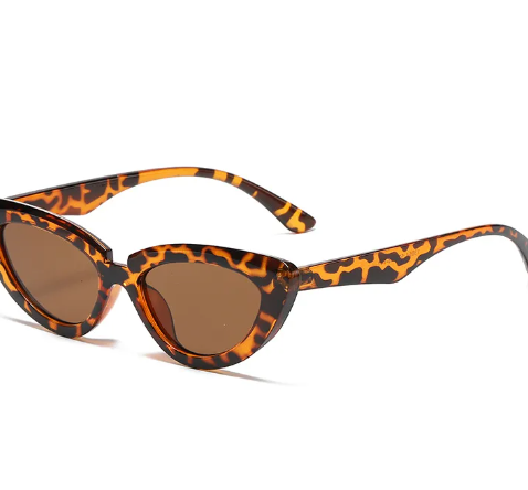 Cat eye sunglasses