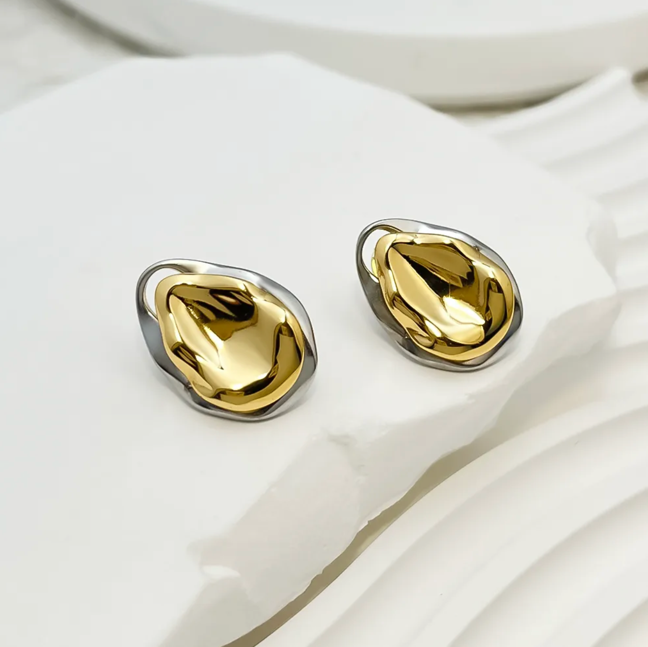 Melted gold earrings
