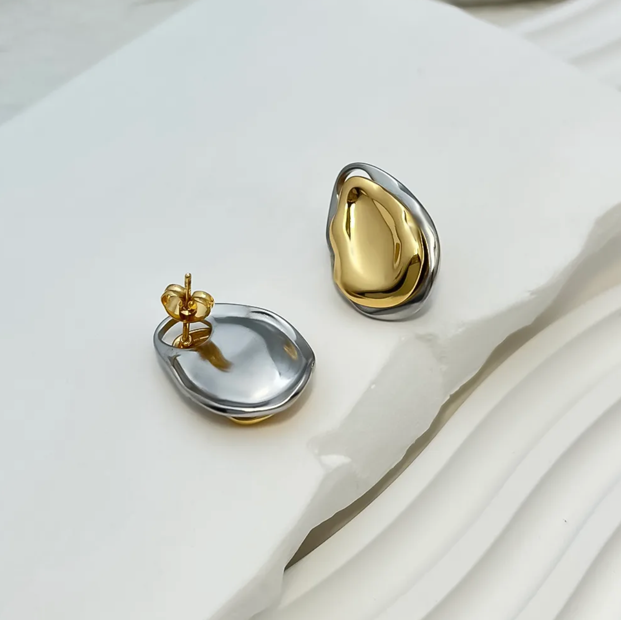 Melted gold earrings